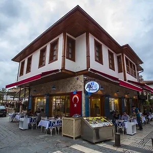 2* Hotel Kervan